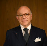 Lundi 2 octobre 2023 Bernard CAZENEUVE