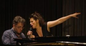 Lundi 11 décembre 2023 Julie MOSSAY & Johan DUPONT Théâtre de Liège